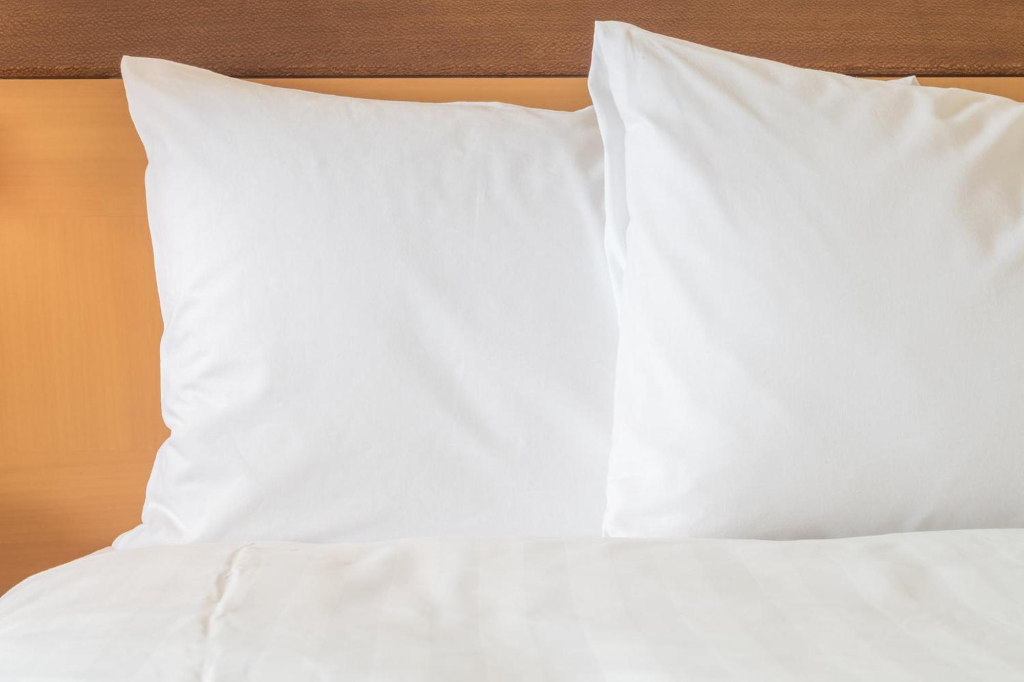 Holiday Inn Calgary Airport By Ihg Экстерьер фото
